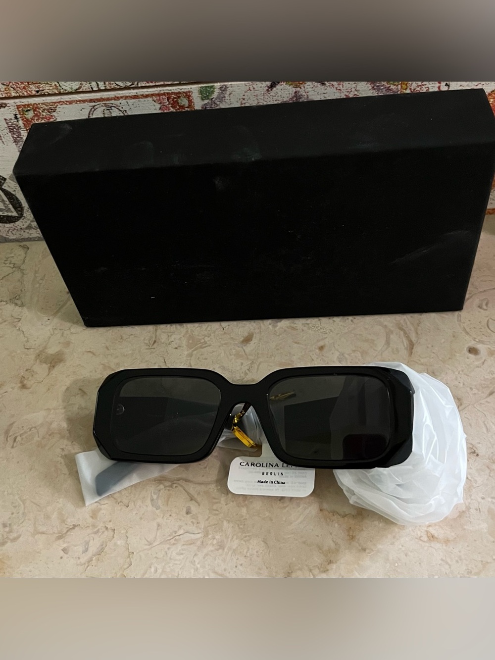 Carolina Lemke -Black Rectangular 🕶️ 😎🕶️